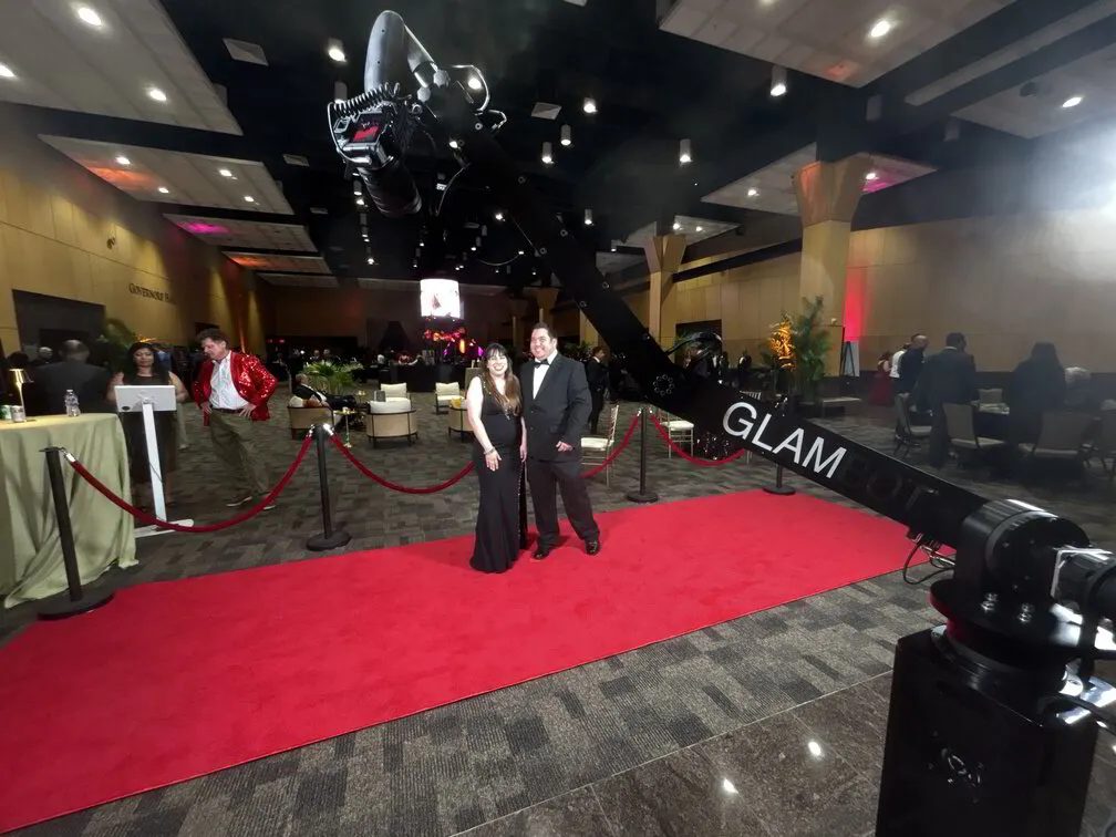 Red Carpet Glambot